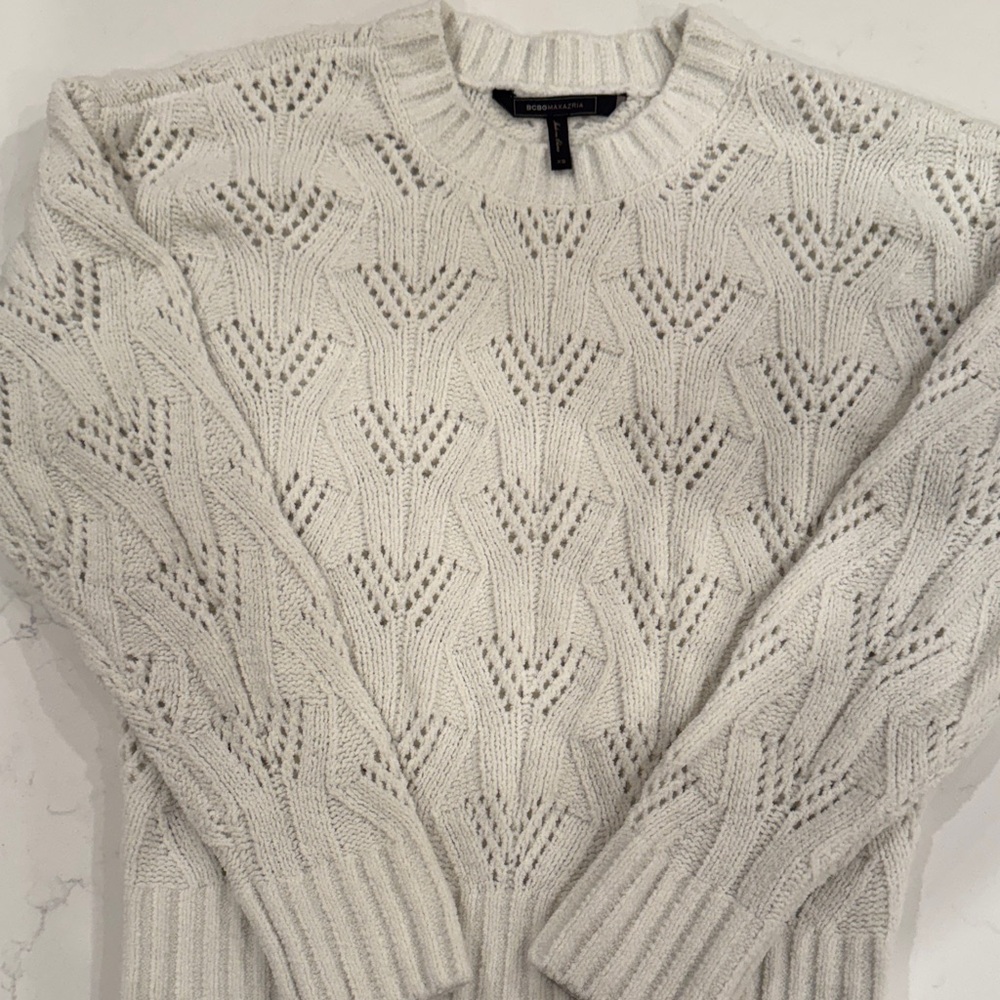BCBGMaxAzria Cream Crewneck Sweater